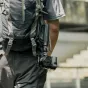 SmallRig VT-15 Mantis trikojis, pritvirtintas prie liemenės vloggingui ir veiksmingų kamerų stabilizavimui, su išsitempiama rankena ir karabinu įvairiems filmavimo kampams