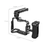 SmallRig kameros korpuss Sony Alpha 7 IV, 7R V, 7S III su viršutiniu ir šoniniu rankena, HDMI kabelio tvirtinimu ir įvairiomis montavimo galimybėmis.
