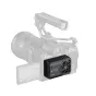 SmallRig hibridinis šaldytuvas ventilatorius be veidrodinių fotoaparatų su TEC moduliu ir 7000rpm ventiliatoriumi, montuojamas ant Sony E-mount fotoaparato korpuso, rodomas priekis su LED baterijos rodikliu ir patikimu karštojo 
