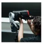 Falcam Move LightGo Bowens tipo montuojama portatyvi motorizuota šviesos pozicionavimo sistema su 170° pakreipimu ir 450° sukimu, naudojama su studijos šviesos įrenginiu ir laidiniu valdymo pultu