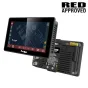 PortKeys BM5 WR 5.5 colių monitorius su RED Komodo belaidžio valdymo saskaita, rodomas priekis ir šonas su aktyviu ekrano meniu ir 2.4GHz antenos jungtimi