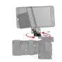 SmallRig Swivel ir Tilt monitoriaus laikiklis BSE2294 SmallHD ir Atomos monitoriams, pritvirtintas prie kameros korpuso su 1/4”-20 varžtais, demonstruojantis 360° sukimosi ir 150° pasvirimo galimybes.