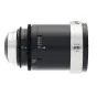 Blazar Cato 85mm T2.8 2X pilnakrūvio anamorfinis objektyvas su PL prijungimu, su detalia fokuso skalė centimetrais ir pėdomis, ir elegantišku juodu bei sidabriniu dizainu.
