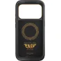 Peak Design GNAR iPhone 17 Pro apsauginis dėklas - tvirtas juodosios polikarbonato dangtelis su liepsnos logotipu, išimamu USB-C kištuku ir anodizuotais aliuminio mygtukais, užtikrinančiais geresnį sukibimą ir funkcionalumą.
