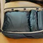 Peak Design pakavimo kubas Medium ocean blue spalva su skiriamaisiais skyriais, UltraZip užrakinimu ir tvirtu 70D perdirbtu apvalkalu.