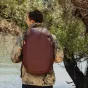 Burgundiškas Peak Design kelionių krepšys 30L Eclipse, tvirtas lauko krepšys iš vandeniui atsparaus 400D perdirbto nailono, puikiai tinkantis kelionėms ir kasdieniam naudojimui.