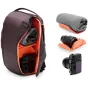 Peak Design Everyday Backpack Zip V2 15L eclipse spalva su atvirais skydu, rodančiu pritaikytiną organizacijos sistemą, minkštą kamerų saugojimą ir priklausančius priedus, tokius kaip objektyvo dėklas ir putų pagalvėlė