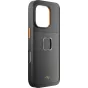 Peak Design GNAR iPhone 16 Pro apvalkalas - tvirtas juodas šoninis vaizdas su tekstūrine kraštu, išimamu USB-C jungtimi ir premium aliuminio mygtuku