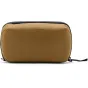 Peak Design Wash Pouch coyote spalvos - tvirtas, atsparios vandeniui asmeninių higienos priemonių maišelis su patikimu UltraZip užraktu ir dėmėms atsparia medžiaga