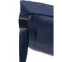 Artima nuotrauka Peak Design Field Pouch V2, akcentuojanti tvirtą viršūnės uždarymą ir reguliuojamos rankenos detalę, užtikrinančią įvairias nešiojimo galimybes.