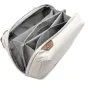 Peak Design Tech Pouch bežinė spalva, atidarytas vaizdas su elastinėmis kilpomis, užtrauktukais ir kabelio praėjimu, skirtas technikos priemonėms saugoti.