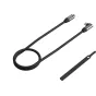 SmallRig USB-C duomenų kabelis 100 cm su kampiniu jungtuku, 40 Gbps duomenų perdavimo greičiu, 240 W įkrovimu ir 8K vaizdo palaikymu, su kabelio tvirtinimo diržu.