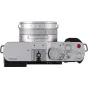 Panasonic Lumix L10 Silver kompaktiškas fotoaparatas su Leica objektyvu, matomos užpakalinė ir viršutinė pusė su valdymo ratukais, diafragmos žiedu ir 24-75 mm zoomo diapazonu