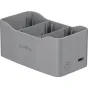 SmallRig 6501 65W baterijų įkroviklis DJI Mini 5/4/3 Pro su elegantišku pilku dizainu, USB-C įvestimi, maitinimo mygtuku ir būsenos indikatorių šviesomis.