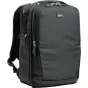 Ištvermingas 26L Think Tank Airport Essentials Backpack kelionėms, su saugiais skyreliais fotoaparato įrangai, nešiojamam kompiuteriui ir planšetiniam kompiuteriui.