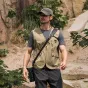 PGYTECH Camera Strap Pro Midnight Black su greito atlaisvinimo sistema, 90 kg apkrovos talpa ir ergonomiška peties pagalvėlė, skirta saugiam ir patogiam kameros nešiojimui sudėtingomis lauko sąlygomis.