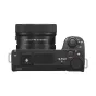 Sony ZV-E10 bežkartelė kamera su objektyvu 16-50 mm OSS II, 3-kapslių direkcionaliniu mikrofonu ir variabilu LCD ekranu, optimizuota vlogingui ir turinio kūrimui