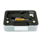 MAKERA Carvera Air Wired Probe rinkinys skaidriame plastikiniame dėkle su putomis, apimantis probą, susuktą kabelį, USB jungtį ir įvairius šankų adapterius tiksliam automatinio zondavimo procesui.
