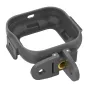 Sunnylife montavimo rėmas Insta360 GO Ultra tamsiai pilkos spalvos, stačiakampio formos su suapvalintais kraštais, centriniu varžto įvadu, auksine sriegiu, hinged arms, saugos užraktu ir įdubimais tvirtinimui.