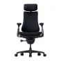 LiberNovo Omni 48 cm ergonominis kėdė juodos spalvos su aukšta atlošu, galvos atrama, reguliuojamais porankiais ir penkių ratų baze optimaliam palaikymui ir komfortui.