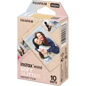 Fujifilmo Instax mini Soft Glitter instanto filmo pakuotė su 10 lapų, ryškiomis momentinėmis nuotraukomis ir blizgiu dizainu. Fujifilmo Instax mini Soft Glitter instanto filmo pakuotė su 10 lapų, ryškiomis momentinėmis nuotraukomis ir blizgiu dizainu.