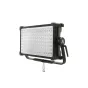 Aputure NOVA 9 2x1 LED panelinis šviesos šaltinis su apvalių išsklaidytuvų tinkleliu, reguliuojamu laikikliu, valdymo rankenėle ir priekinio difuzoriumi.