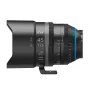 Irix 45mm T1.5 kino objektyvas su petalo formos gaubtu, fokusavimo ir apertūros žiedais, atstumo skale, Ø86 mm filtro žymėjimu ir Ø95 mm priekinio filtro žymėjimu, bei maža 1/4 svirtimi.