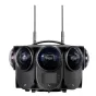 Kandao Obsidian Pro 360° streaming kamera su aštuoniais APS-C jutikliais, 12K 3D vaizdo įrašais, 8TB SSD atmintimi, priekinis vaizdas su dviem antenomis ir nešimo rankena.