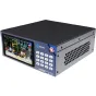 Kiloview CUBE X1 NDI Core priekinis vaizdas su aktyviu LCD ekranu, skaitmenine klaviatūra, raudona maitinimo mygtuku ir šonine ventiliacijos grotelė