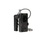 Nanlite BT-BG-XLR4II akumuliatoriaus rankena su ergonomine rankena, sidabriniu jungtimi ir NOTICE etikete, dalis NANLITE FC-120C 2KIT-PT apšvietimo komplekto