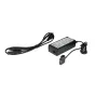 Shape Full Play Portable D‑Tap Travel įkroviklis, juodas stačiakampis blokas su 40 colių kabeliu ir D‑Tap vyrišku jungtimi, skirtas greitam 95 Wh V‑Mount ir Gold‑Mount baterijų įkrovimui 16.8 V / 2.5 A