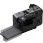 Sony FX2 pilno kadro kino kamera su iškeltu LCD ekranu, XLR rankena ir viršutiniu valdymo pultu, pabrėžianti 33 MP jutiklį ir CFexpress Type A lizdą.
