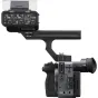 Sony FX2 pilno kadro kino kamera su pritvirtintu XLR-H1 garso valdymo rankena, rodanti valdymo mygtukus ir šoninius prievadus