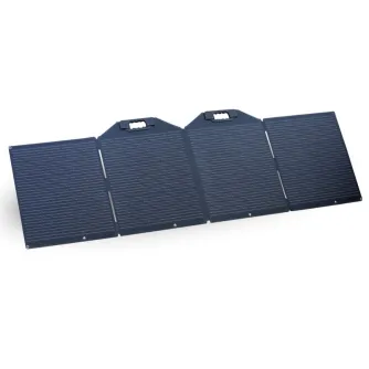 Maentum Foldable SolarPanel 2.0 240 Wp nešiojamas saulės panelis, visiškai atidarytas su keturiomis tamsiai mėlynomis monokristalinėmis sekcijomis ir integruotais nešimo rankenėlėmis, ant švaraus balto fono. Maentum Foldable SolarPanel 2.0 240 Wp nešiojamas saulės panelis, visiškai atidarytas su keturiomis tamsiai mėlynomis monokristalinėmis sekcijomis ir integruotais nešimo rankenėlėmis, ant švaraus balto fono.