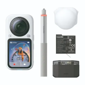 Insta360 X6 Essentials Bundle Arctic White su 8K video, selfie lazda, objektyvo apsaugos, baterija ir įkrovimo dėžutė