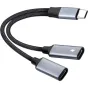 PremiumCord USB-C 2in1 adapteris su austu juodu kabeliu, sidabriniu aliuminio korpusu ir dviem USB-C prievadais, vienas su žaibo simboliu įkrovimui