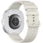 Tech-Protect silikoninė laikrodžio juosta Starlight, skirta Samsung Galaxy Watch 40/44/46 mm, pritvirtinta prie sidabrinio korpuso su greito atlaisvinimo sagtimi.