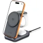 Tech‑Protect A53 3‑in‑1 sulankstomas belaidis įkroviklis pilkos spalvos, MagSafe suderinamas išmanusis telefonas oranžiniame dėkle, Apple Watch ir AirPods dėklas įkraunami vienu metu iki 25 W