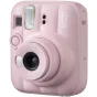 Candy pink Fujifilm Instax Mini 13 instantinė kamera priekinis vaizdas su 60 mm objektyvu, įmontuota blykste, selfie timer ir sidabriniu logotipu