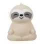 Redleaf Silly Sloth silikoninė lampa, minkšta bežinė spalva su šypsena sloth veidu, frontinis vaizdas, izoliuota ant balto fono