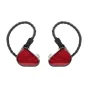 TRUTHEAR Zero wired in‑ear garsas su sarku transparentu ģerbu, čia atdetam 0,78 mm 2‑pin kablu ir ergonominiu krepščių