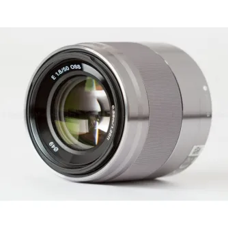 Objektīvi - Sony E 50mm f/1.8 OSS Lens Silver - ātri pasūtīt no ražotāja