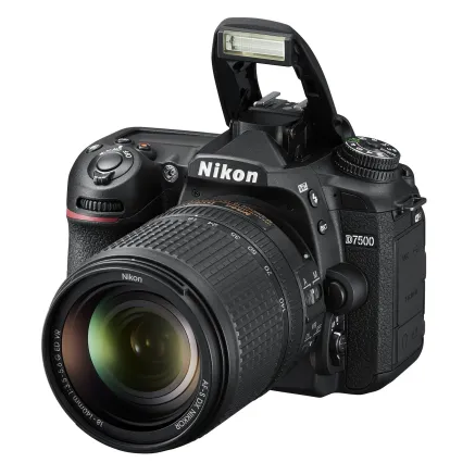 Nikon D7500 18-140mm f3.5-5.6G ED VR