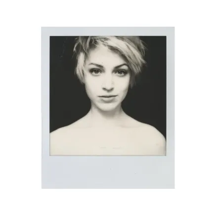 POLAROID ORIGINALS B&W FILM FOR 600